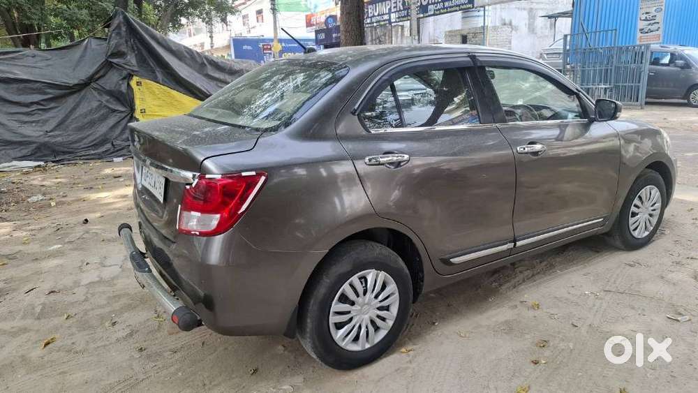 Maruti Suzuki Dzire 1.2 Vxi, 2021, Petrol