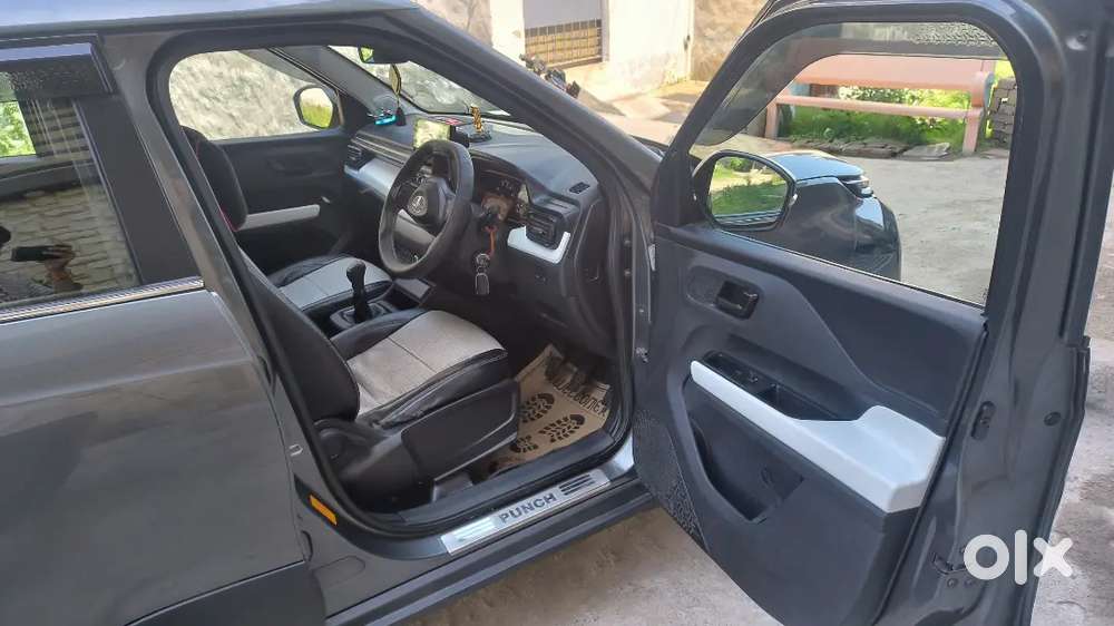 Tata Punch 2023 Petrol Manual 38000 Km