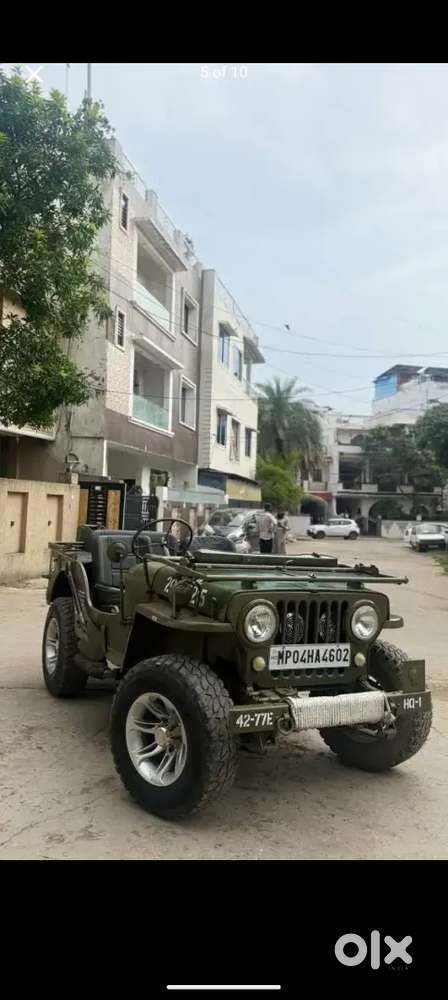 Mahindra Jeep Classic 1987