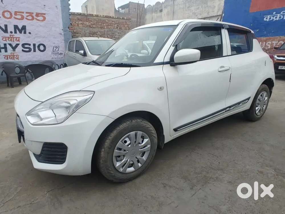 Maruti Suzuki Swift 2023 Petrol 43000 Km Driven