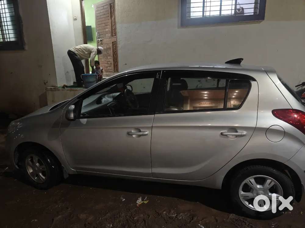 Hyundai I20 Sportz 2011