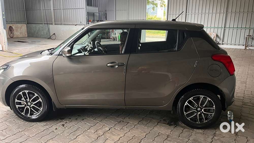 Maruti Suzuki Swift Petrol 2024