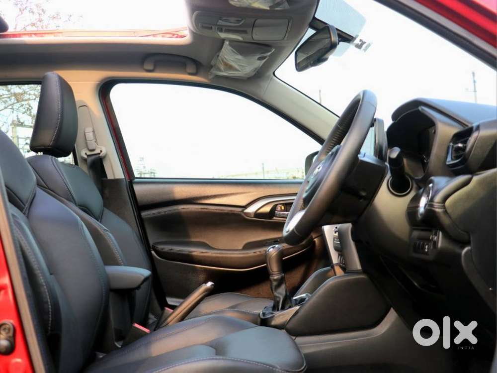 Toyota Urban Cruiser Hyryder 1.5 V Neo Drive, 2025, Petrol