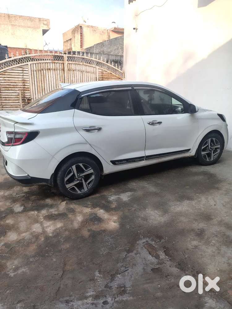 Hyundai Aura 2023 Cng & Hybrids Well Maintained