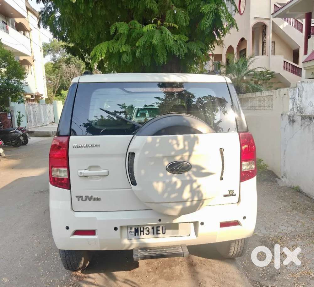 Mahindra Tuv 300 T8 Amt, 2015, Diesel
