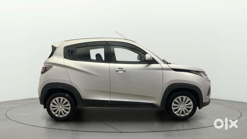Mahindra Kuv 100 Mfalcon G80 K6 5str, 2017, Petrol