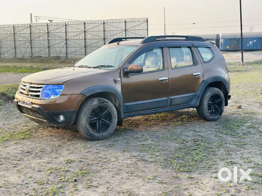 Wb Nmbr He Renault Duster Full Very Good Condition He