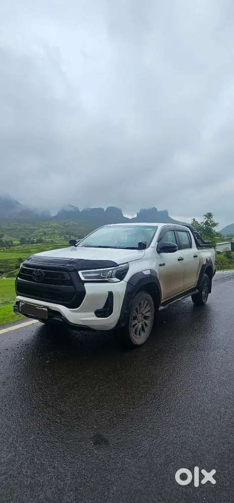 Well Maintained Toyota Hilux 4x4 At (top End) 2023 (bh Registration)