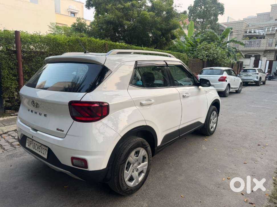 Hyundai Venue Sx (o) Mt 1.0 Turbo, 2019, Petrol