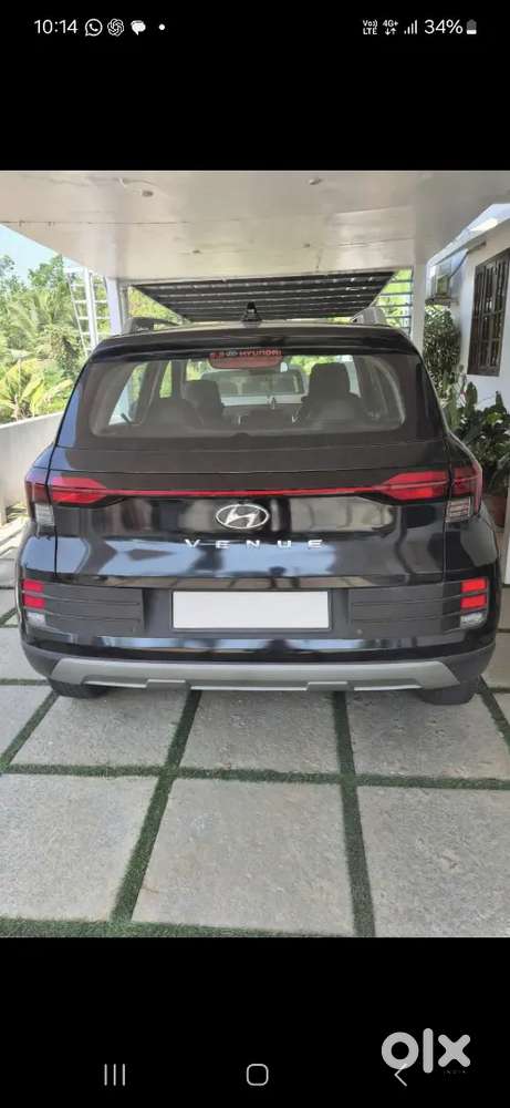 Hyundai New Venue 2022 Petrol 16749 Km Driven