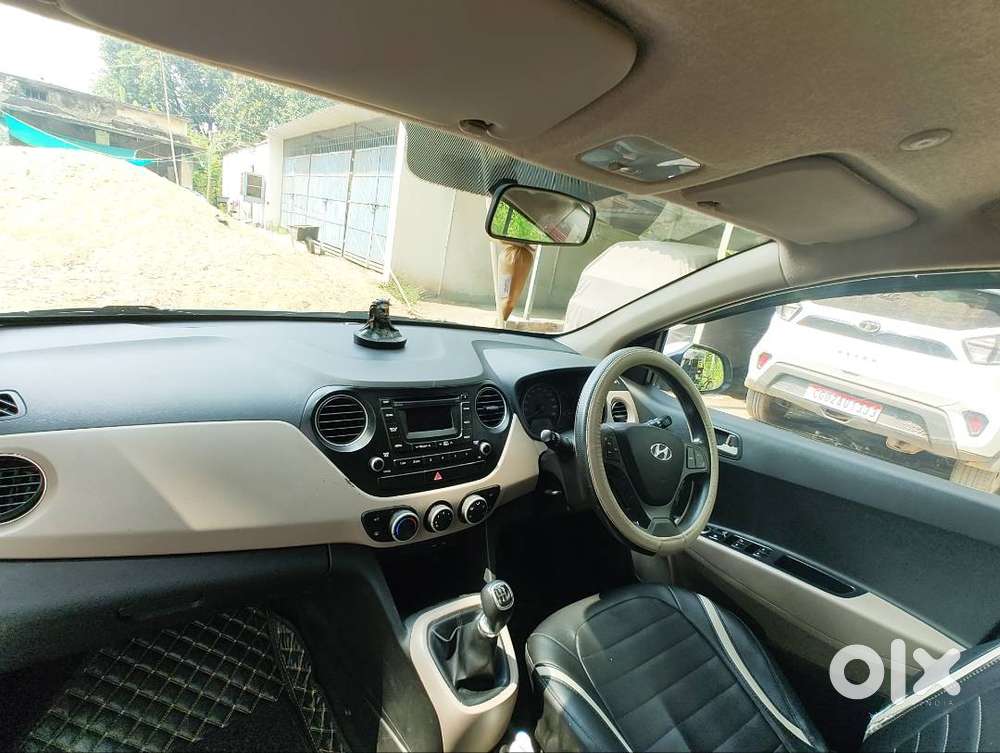 Hyundai Grand I10 2015 Petrol Well Maintained