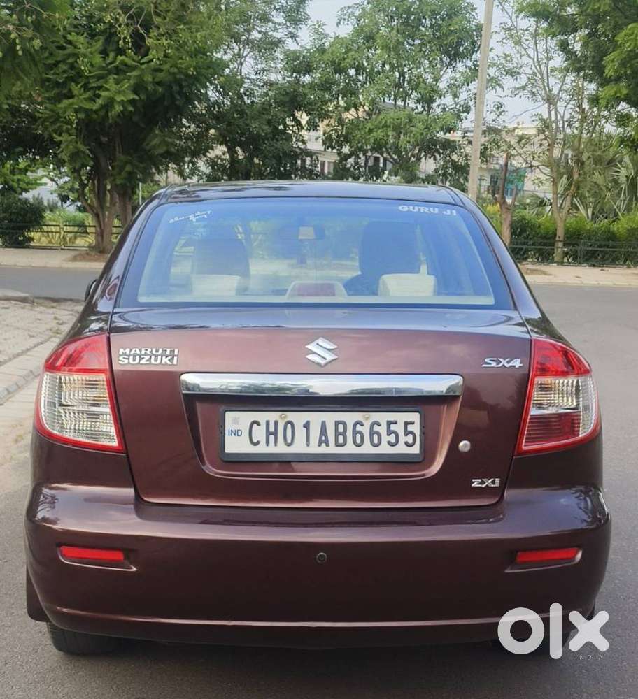Maruti Suzuki Sx4 Zxi Mt Bsiv, 2010, Petrol