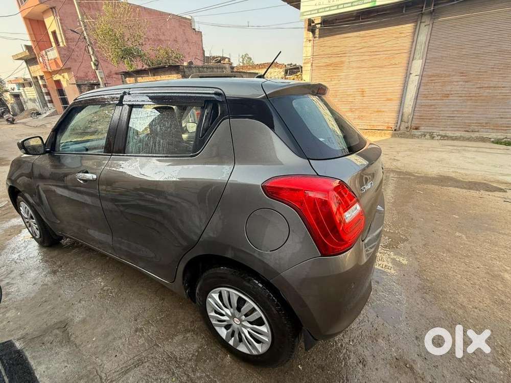 Maruti Suzuki Swift 2022 Petrol 75000 Km Driven