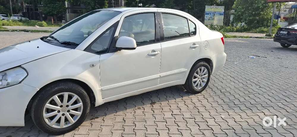 2012 Maruti Suzuki Sx4 Zdi Leather