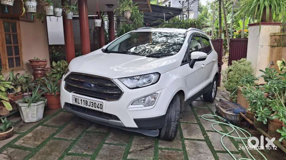 Ecosport Petrol  41810 Km  Rs. 625000/-