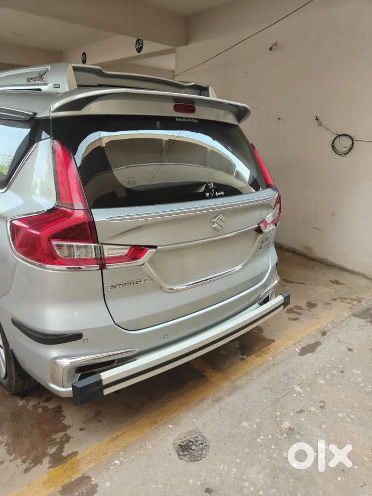Ertiga 1.5 Engine, Petrol, Splender Silver Colour
