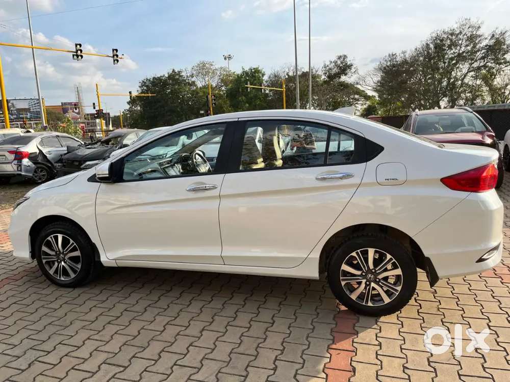 Honda City V Mt Exclusive Well Maintained