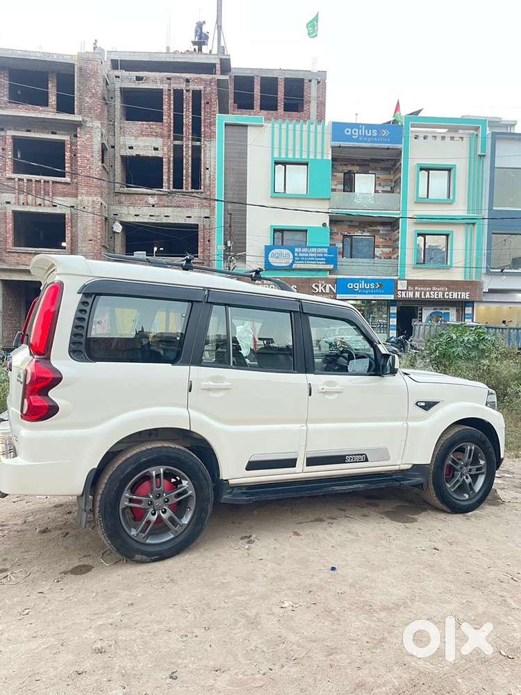 Mahindra Scorpio 2016 Diesel Well Maintained