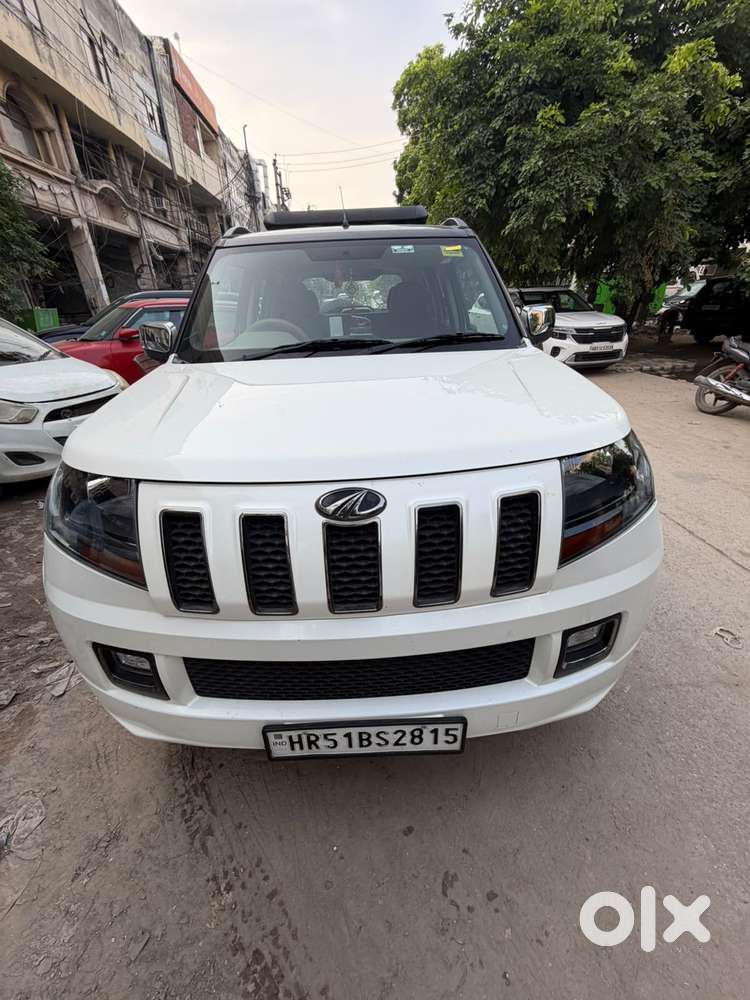 Mahindra Tuv 300 T10, 2018, Diesel
