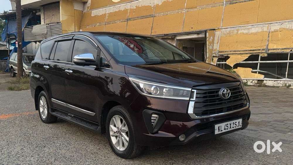 Toyota Innova Crysta 2.8z Automatic, 2017, Diesel