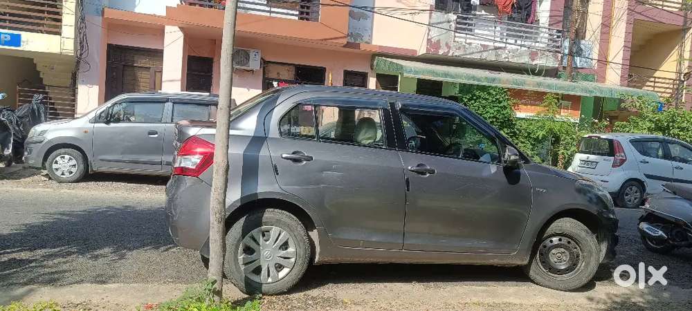 Maruti Suzuki Swift Dzire 2012 Petrol 27300 Km Driven