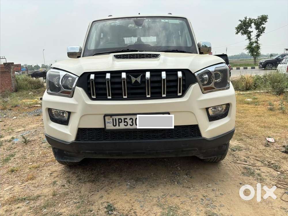 Mahindra Scorpio 2016 Diesel 70000 Km Driven Showroom Condtion