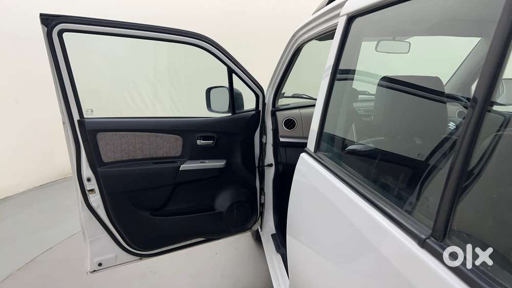 Maruti Suzuki Wagon R 1.0 Vxi Amt, 2016, Petrol