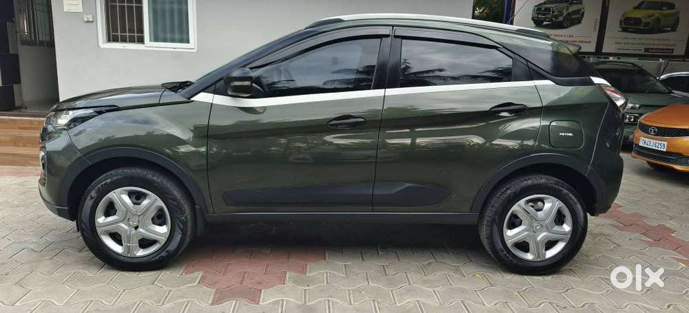 Tata Nexon 1.2 Revotron Xm (s), 2020, Petrol