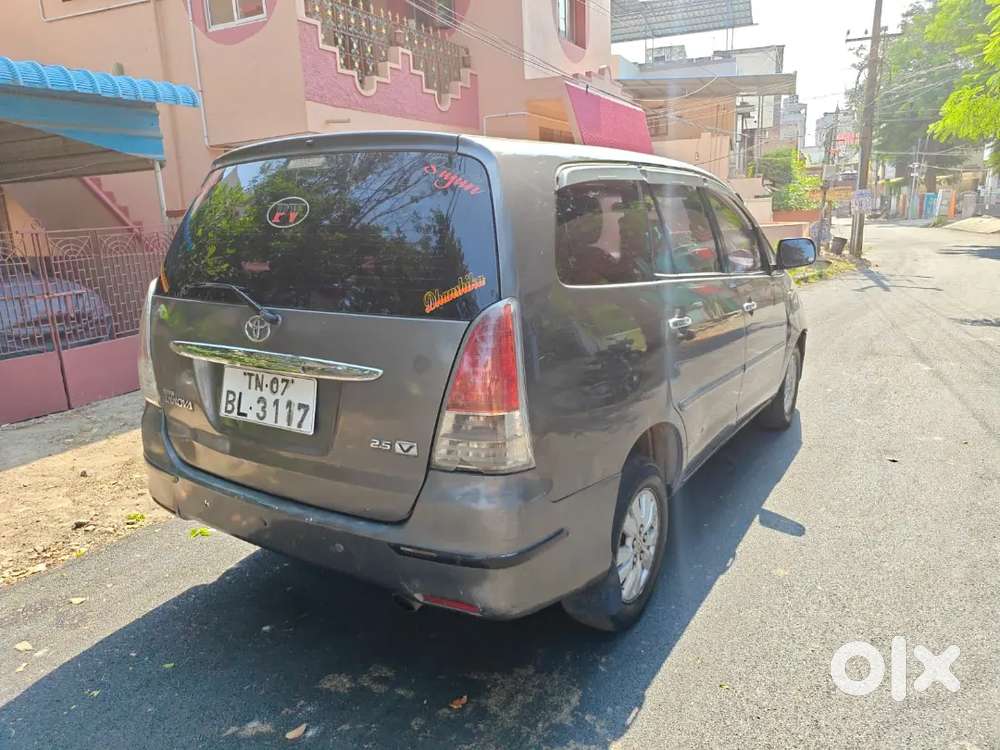 Toyota Innova 2011 2.5 V Diseal