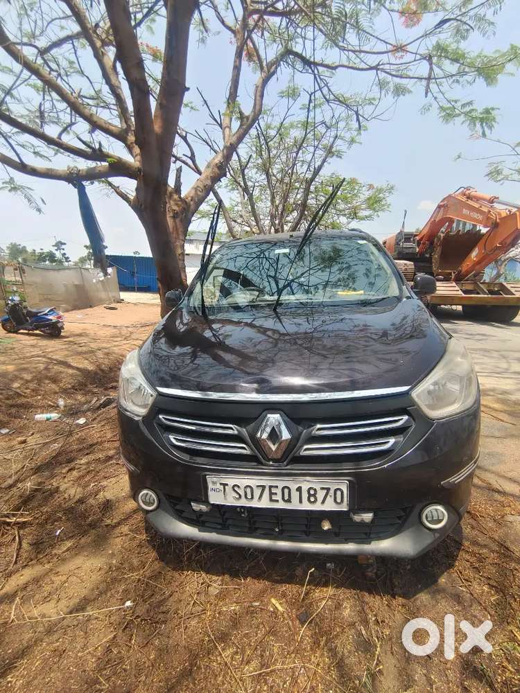 Renault Lodgy 2015 Diesel Well Maintained