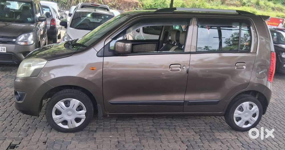 Maruti Suzuki Wagon R Vxi Optional, 2018, Petrol