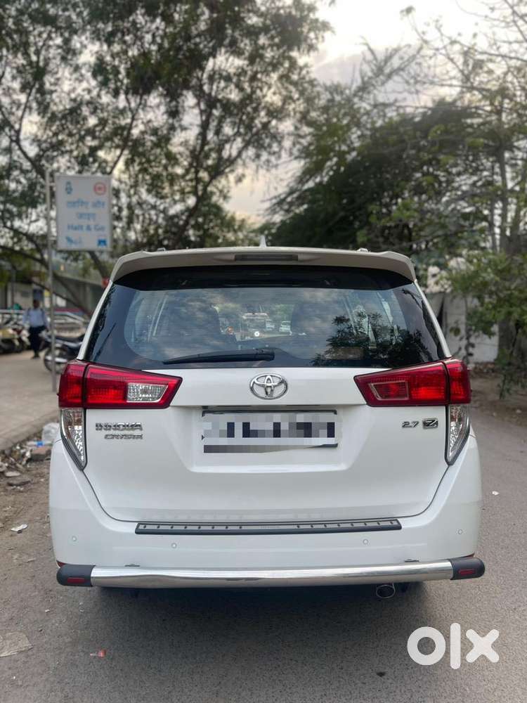 Toyota Innova Crysta, 2022, Petrol