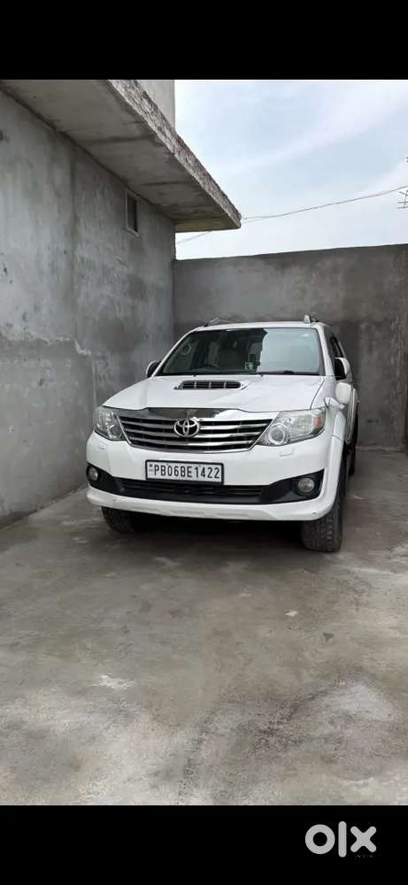 Toyota Fortuner 2013 Suv