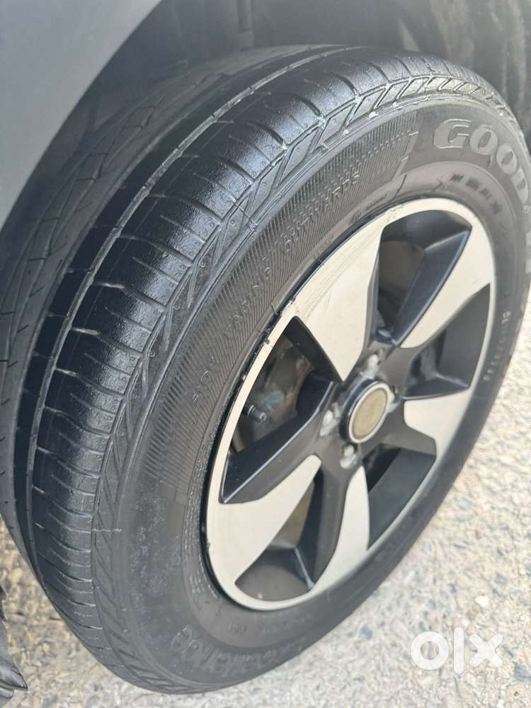 Tata Nexon 1.5 Revotorq Xza Plus, 2020, Petrol