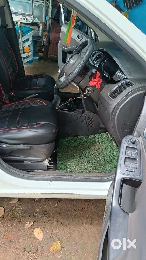 Tata Bolt 1.2 Xt Revotron 2017 Top Model