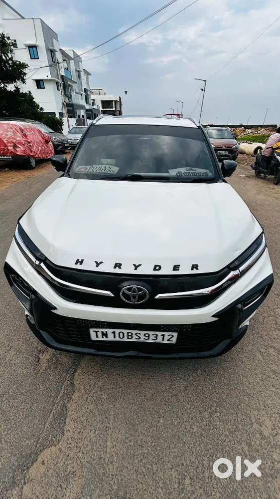 Toyota Urban Cruiser Hyryder 2023 Petrol Well Maintained