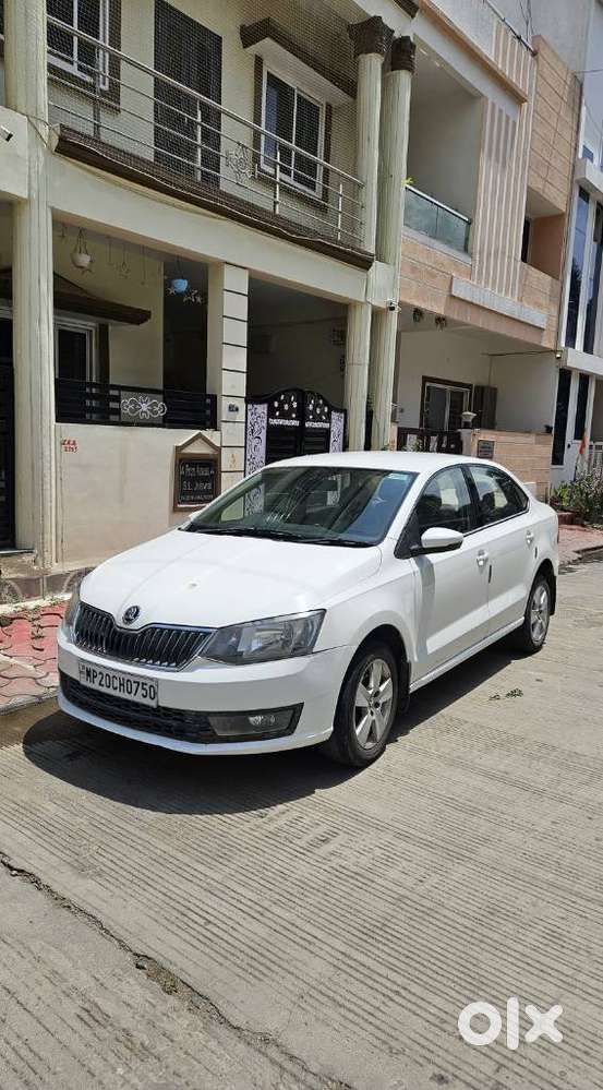 Skoda Rapid [2014-2016] 1.5 Tdi Style Plus, 2018, Diesel