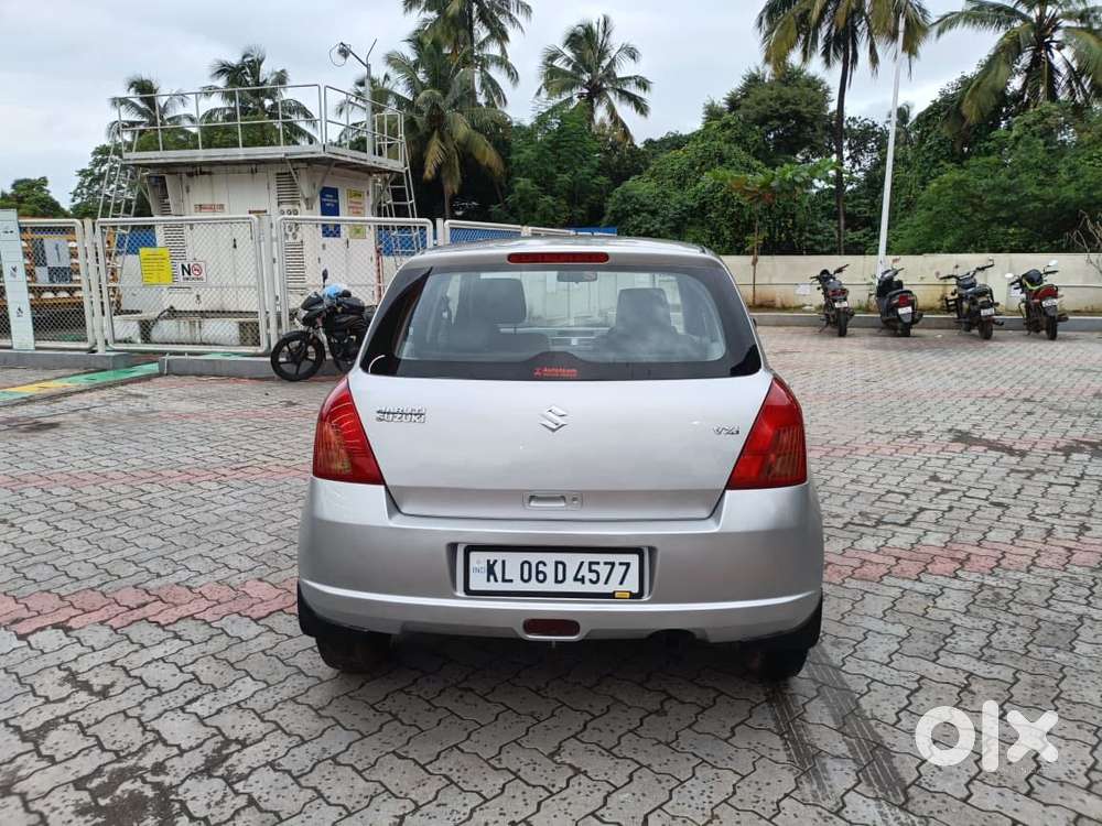 Maruti Suzuki Swift Vxi Abs Bsiv, 2006, Petrol