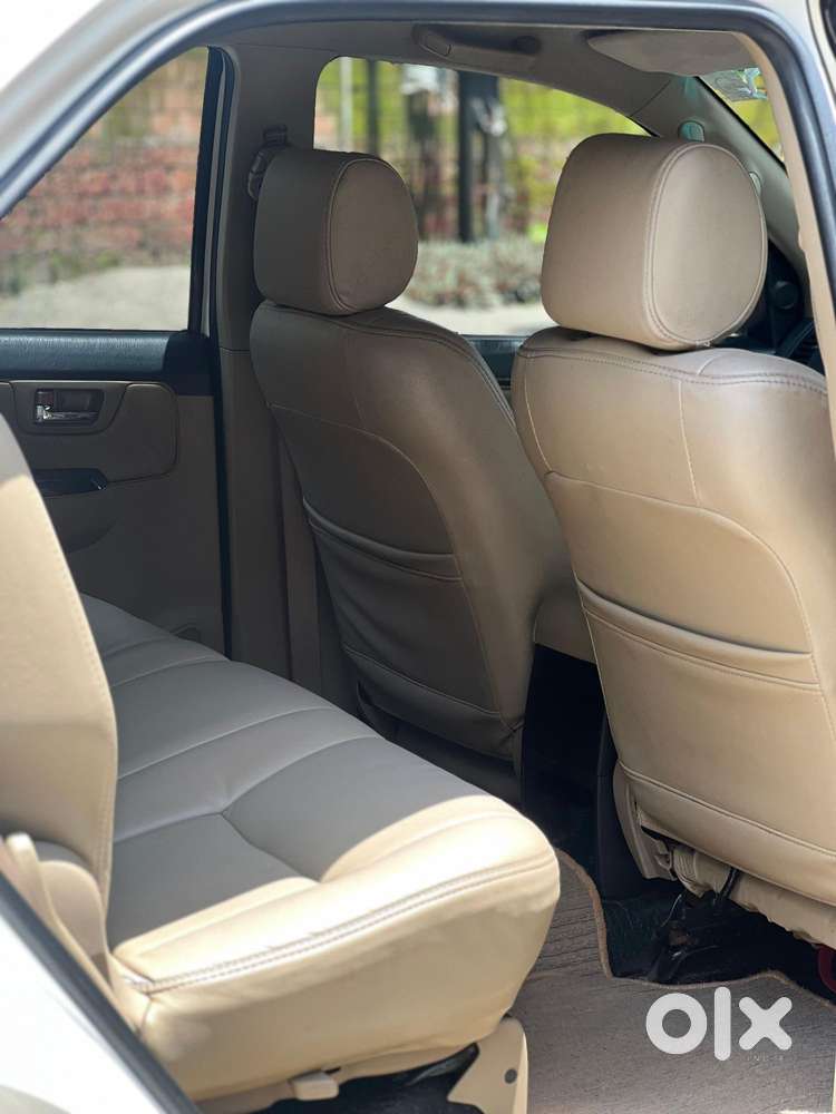 Toyota Fortuner 2011-2016 4x2 At, 2014, Diesel