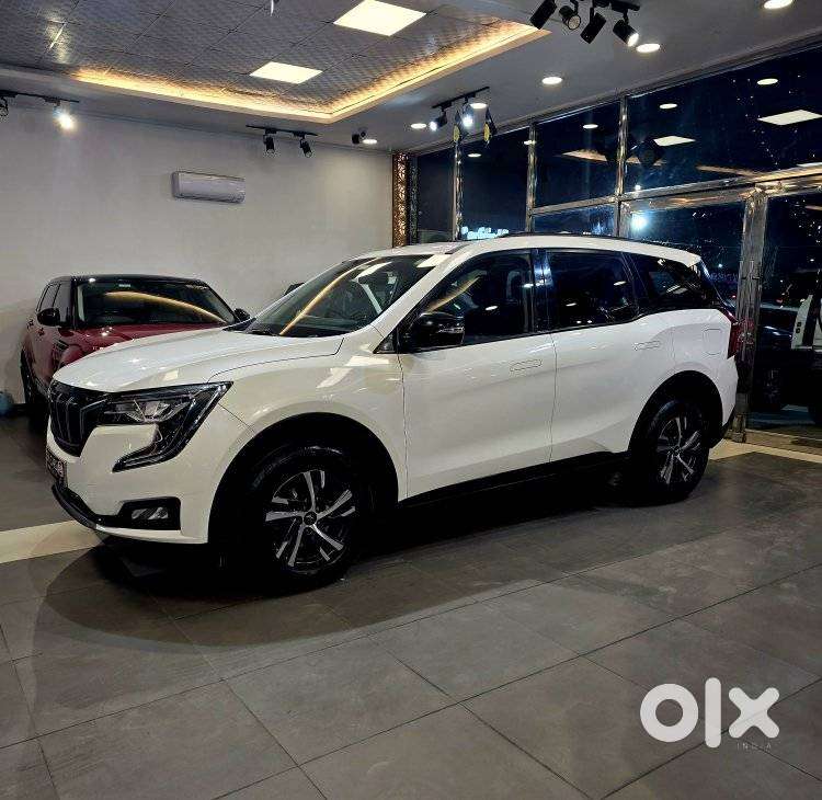 Mahindra Xuv700 2.2 Ax 5 Diesel At 7 Str, 2024, Diesel