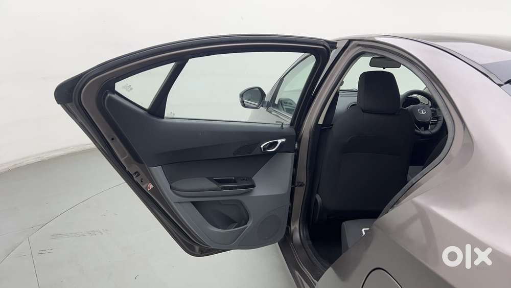 Tata Tigor Xza, 2018, Petrol