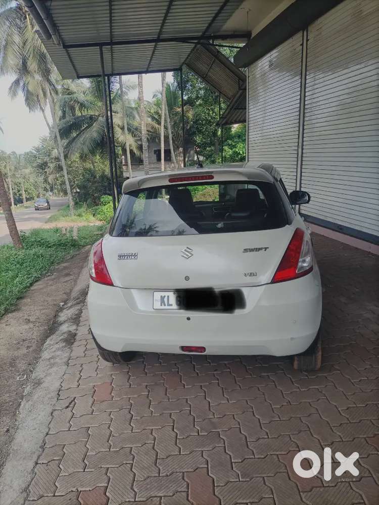 Maruti Suzuki Swift 2012 Diesel 172000 Km Driven