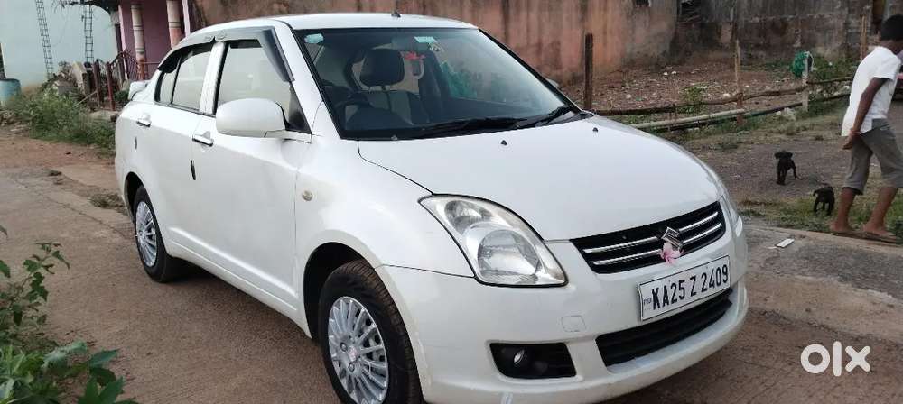 Maruti Suzuki Swift Dzire 2011 Petrol 126000 Km Driven