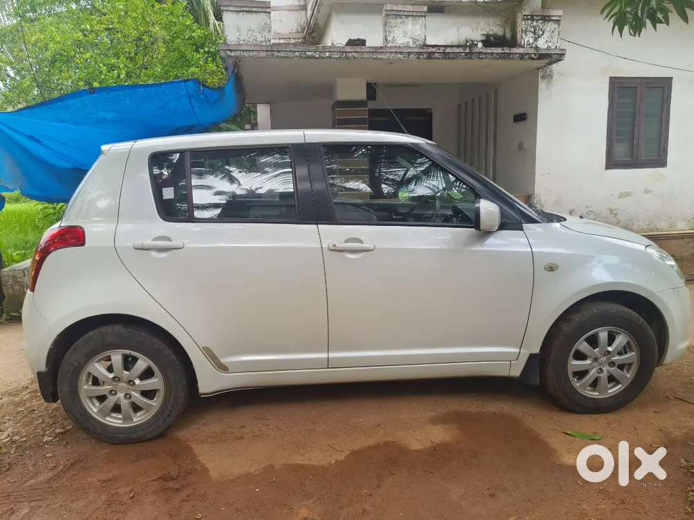 Maruti Suzuki Swift 2011 Petrol 48000 Km Driven
