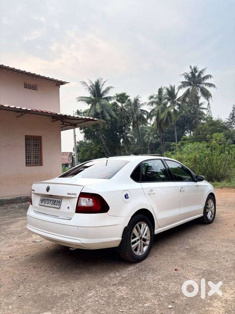 Skoda Rapid 1.6 Mpi Style Plus Black Package, 2018, Diesel