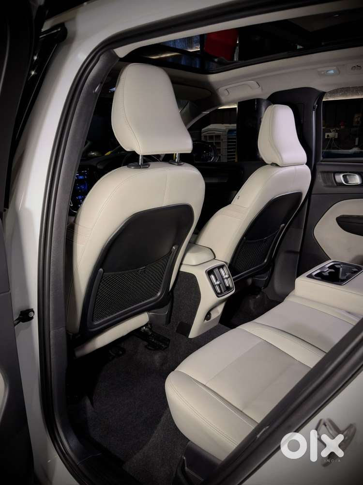 Volvo Xc40 B4 Ultimate, 2022, Petrol