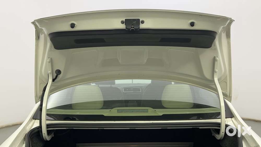 Skoda Rapid 1.5 Tdi Style/1.5 At Style, 2021, Petrol