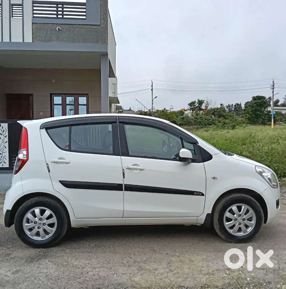 Maruti Suzuki Ritz 1.2 Zxi 2010