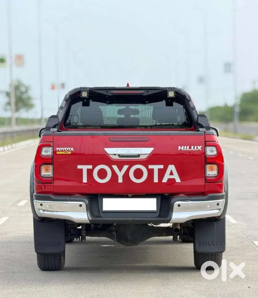 Toyota Hilux 2.8 High 4x4 Mt, 2024, Diesel
