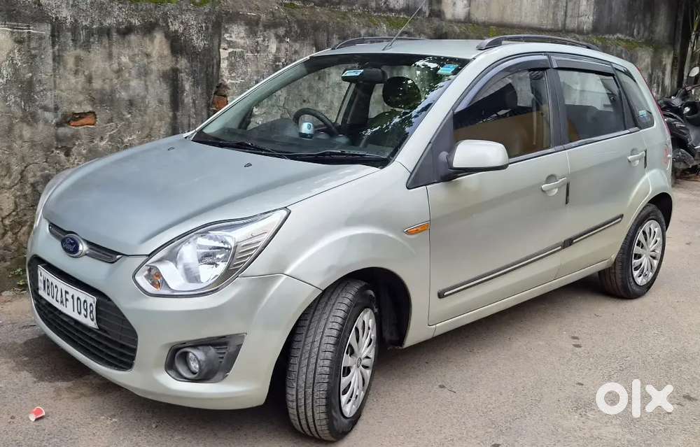 Ford Figo Petrol Zxi 2014